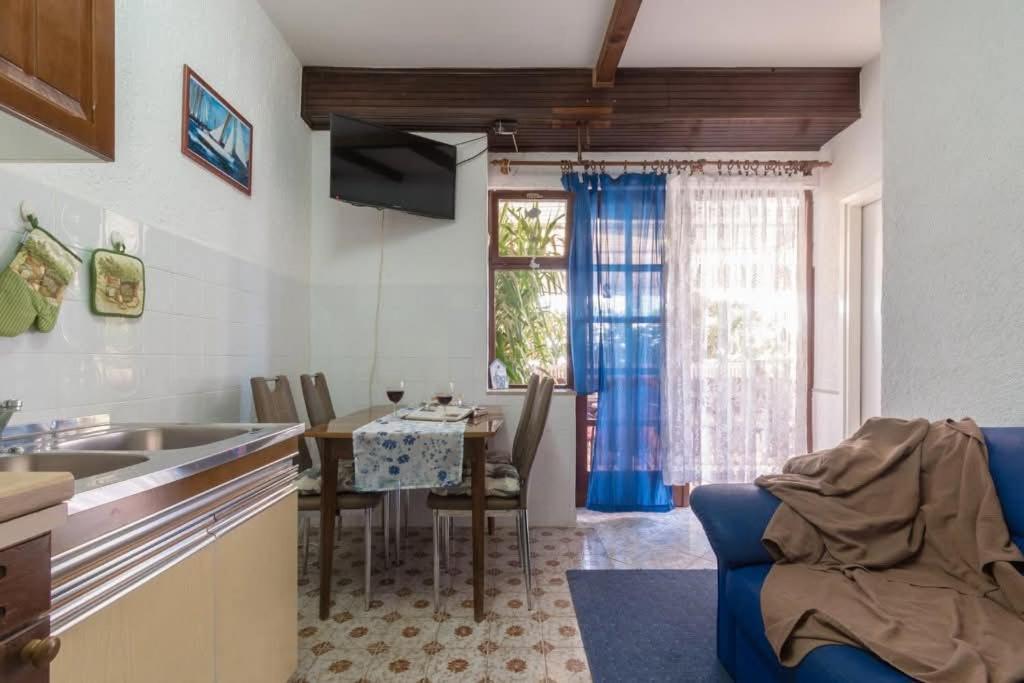 Loredana Apartments Crikvenica Szoba fotó